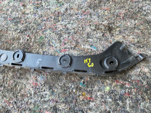 bontott SKODA OCTAVIA III Jobb hátsó Lökhárító Tartó (Műanyag)