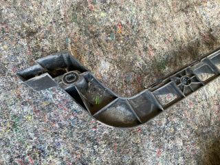 bontott SKODA OCTAVIA III Jobb hátsó Lökhárító Tartó (Műanyag)