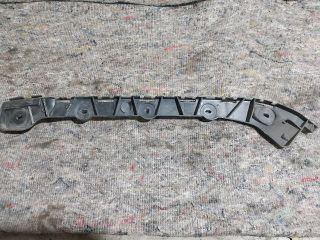 bontott SKODA OCTAVIA III Jobb hátsó Lökhárító Tartó (Műanyag)