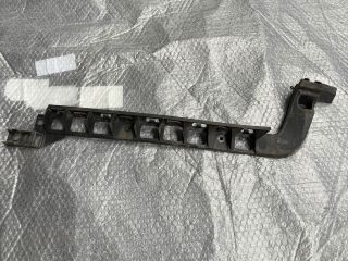 bontott SKODA OCTAVIA III Jobb hátsó Lökhárító Tartó (Műanyag)