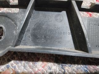 bontott SKODA OCTAVIA III Jobb hátsó Lökhárító Tartó (Műanyag)