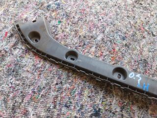 bontott SKODA OCTAVIA III Jobb hátsó Oldal Lökhárító Tartó (Műanyag)