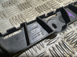 bontott SKODA OCTAVIA III Jobb hátsó Oldal Lökhárító Tartó (Műanyag)