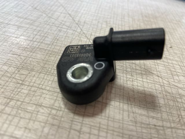 bontott SKODA OCTAVIA III Jobb hátsó Oldal Ütközés Érzékelő