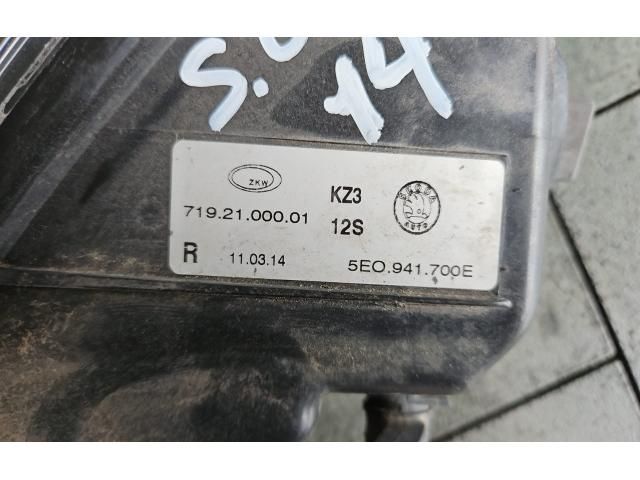 bontott SKODA OCTAVIA III Jobb Ködfényszóró