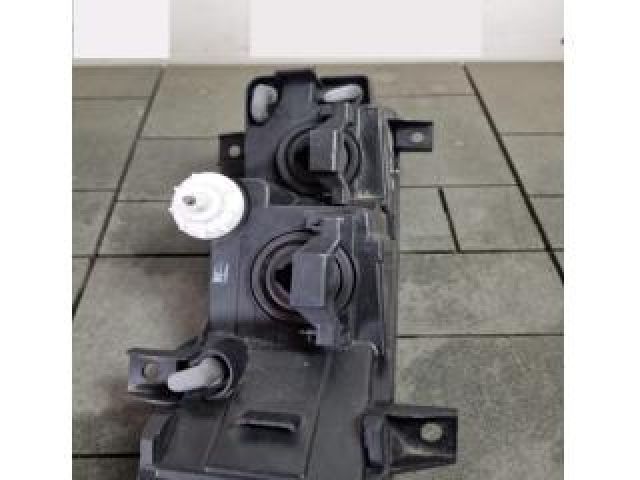 bontott SKODA OCTAVIA III Jobb Ködfényszóró