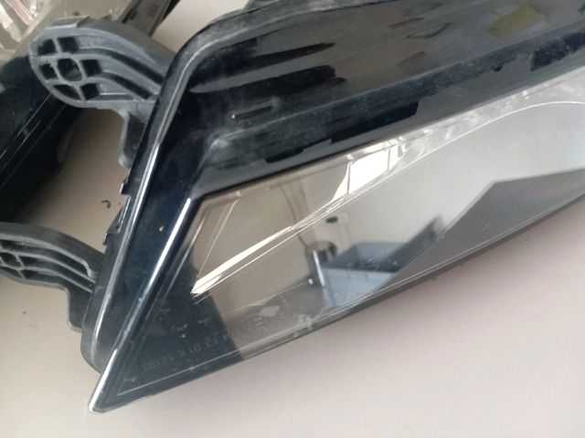 bontott SKODA OCTAVIA III Jobb Ködfényszóró