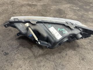 bontott SKODA OCTAVIA III Jobb Ködfényszóró