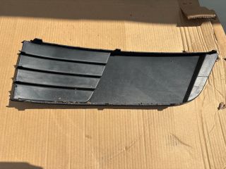 bontott SKODA OCTAVIA III Jobb Ködlámpa Rács