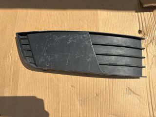 bontott SKODA OCTAVIA III Jobb Ködlámpa Rács
