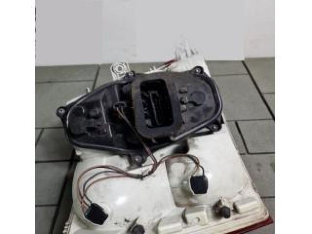 bontott SKODA OCTAVIA III Jobb Külső Hátsó Lámpa