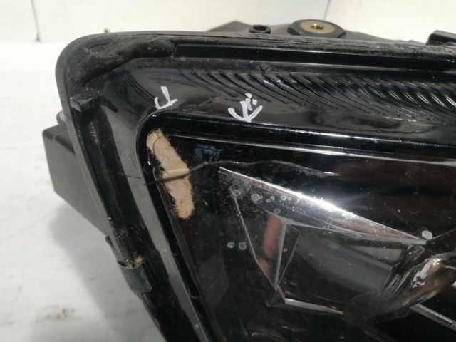 bontott SKODA OCTAVIA III Jobb Ledes Fényszóró