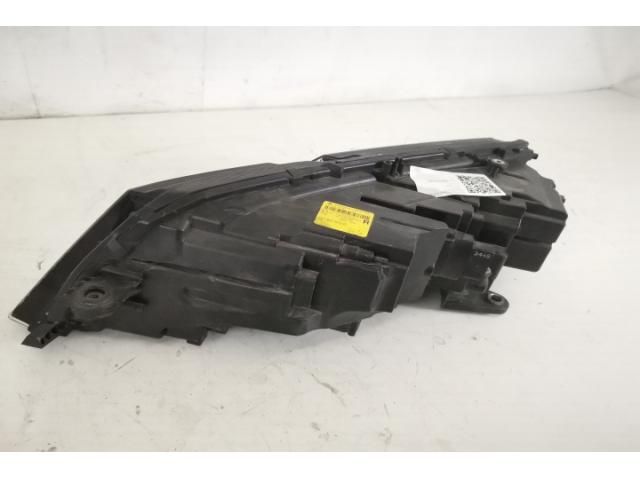 bontott SKODA OCTAVIA III Jobb Ledes Fényszóró