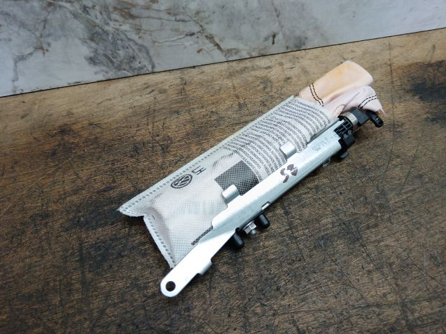 bontott SKODA OCTAVIA III Jobb Oldallégzsák