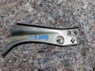 bontott SKODA OCTAVIA III Jobb Sárvédő Oldaltartó