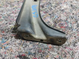 bontott SKODA OCTAVIA III Jobb Sárvédő Oldaltartó