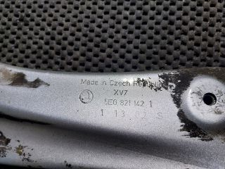 bontott SKODA OCTAVIA III Jobb Sárvédő Oldaltartó