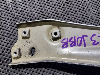 bontott SKODA OCTAVIA III Jobb Sárvédő Oldaltartó