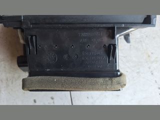 bontott SKODA OCTAVIA III Jobb Szellőző