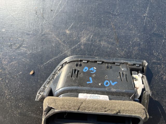 bontott SKODA OCTAVIA III Jobb Szellőző