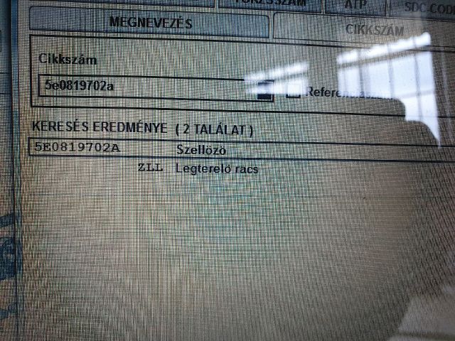 bontott SKODA OCTAVIA III Jobb Szellőző