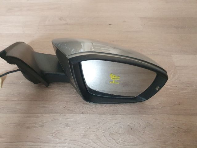 bontott SKODA OCTAVIA III Jobb Visszapillantó Tükör (Elektromos)