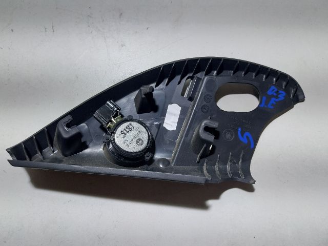 bontott SKODA OCTAVIA III Jobb Visszapillantó Tükör Előtti Burkolat