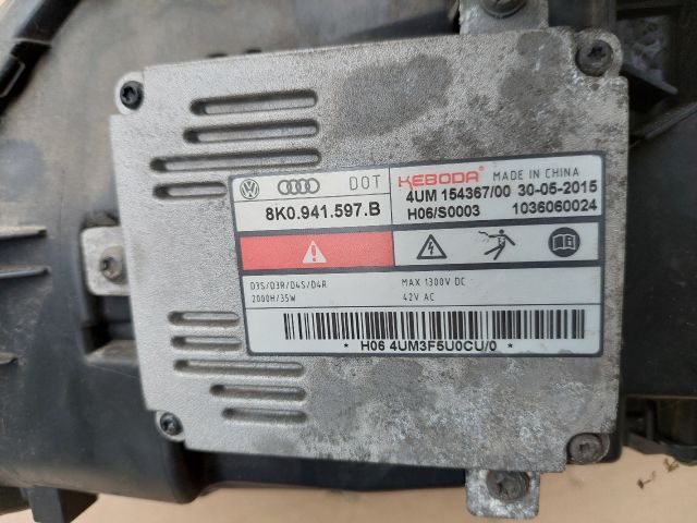 bontott SKODA OCTAVIA III Jobb Xenon Fényszóró