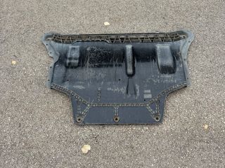 bontott SKODA OCTAVIA III Kartervédő