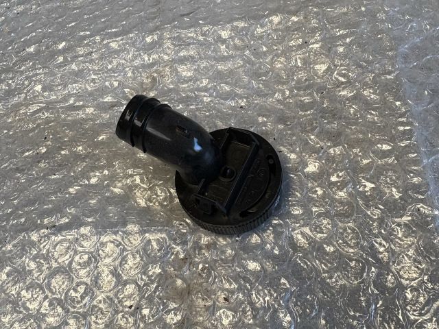 bontott SKODA OCTAVIA III Kesztyűtartó Hűtő Cső