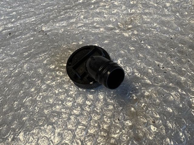 bontott SKODA OCTAVIA III Kesztyűtartó Hűtő Cső