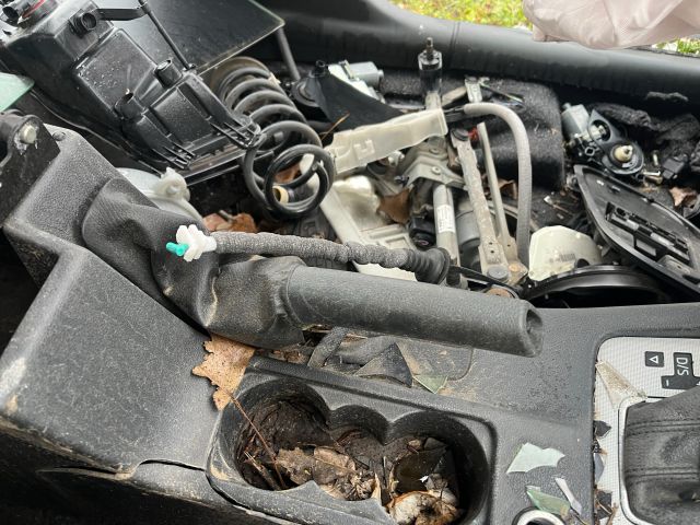 bontott SKODA OCTAVIA III Kézifék Kar