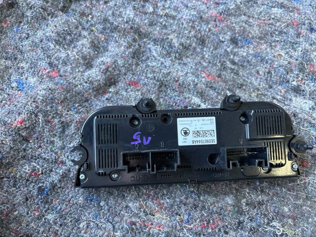 bontott SKODA OCTAVIA III Klíma Kapcsoló