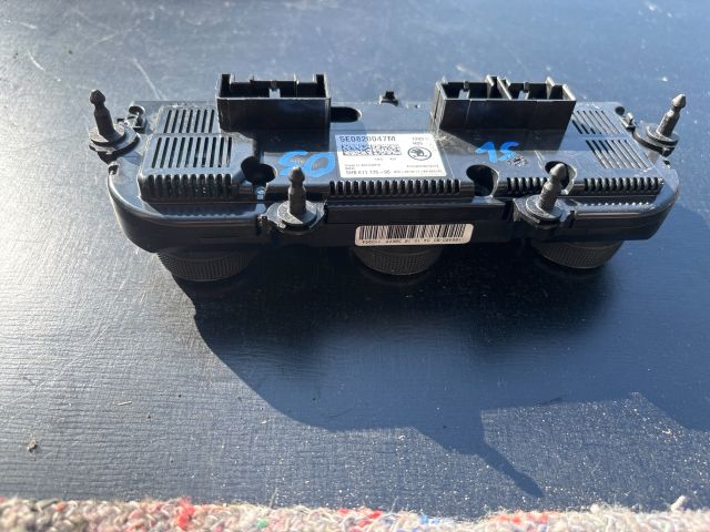 bontott SKODA OCTAVIA III Klíma Kapcsoló