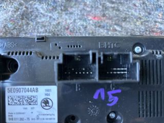 bontott SKODA OCTAVIA III Klíma Kapcsoló