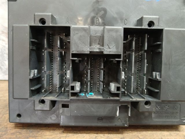 bontott SKODA OCTAVIA III Komfort Elektronika