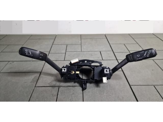 bontott SKODA OCTAVIA III Komplett Kormánykapcsoló (Bajuszkapcsoló)