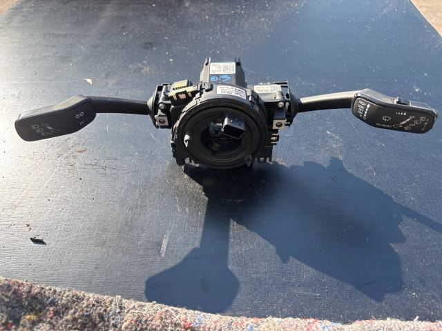 bontott SKODA OCTAVIA III Komplett Kormánykapcsoló (Bajuszkapcsoló)