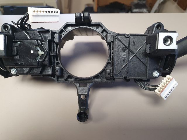 bontott SKODA OCTAVIA III Komplett Kormánykapcsoló (Bajuszkapcsoló)