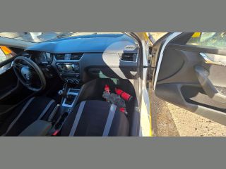 bontott SKODA OCTAVIA III Komplett Légzsák Szett