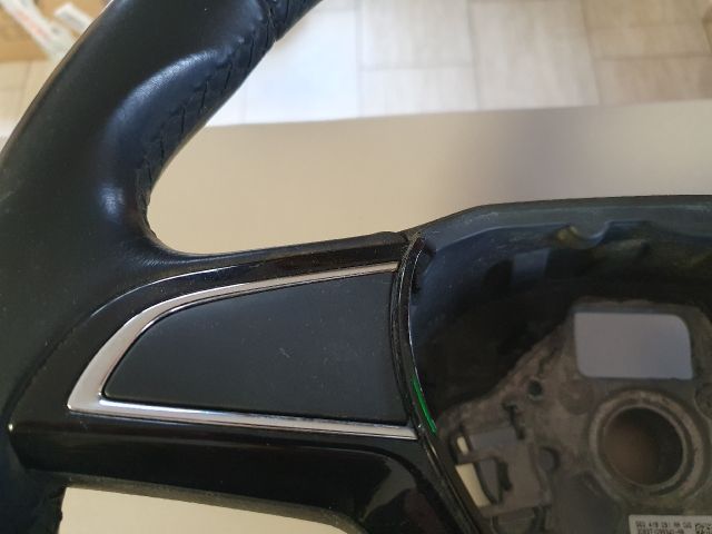 bontott SKODA OCTAVIA III Kormány