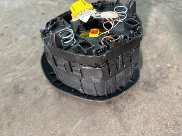 bontott SKODA OCTAVIA III Kormánylégzsák