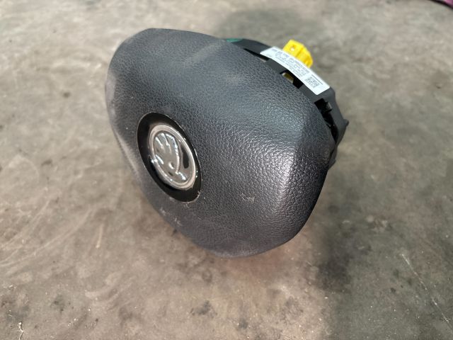 bontott SKODA OCTAVIA III Kormánylégzsák