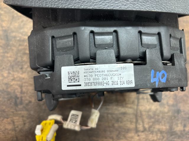 bontott SKODA OCTAVIA III Kormánylégzsák