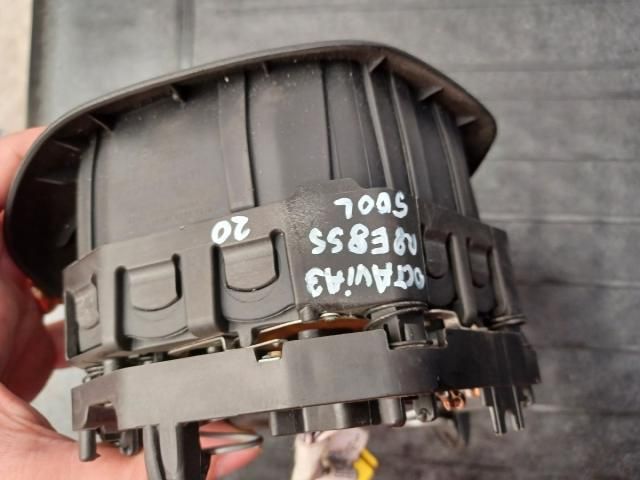 bontott SKODA OCTAVIA III Kormánylégzsák