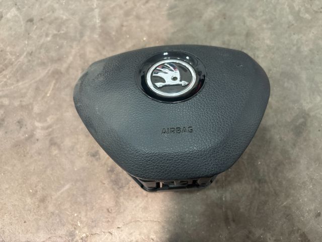 bontott SKODA OCTAVIA III Kormánylégzsák