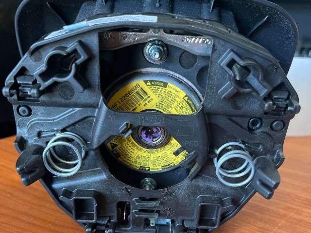 bontott SKODA OCTAVIA III Kormánylégzsák