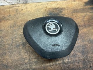 bontott SKODA OCTAVIA III Kormánylégzsák