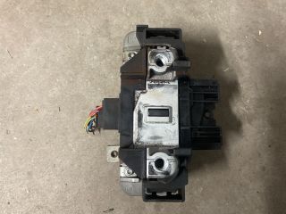 bontott SKODA OCTAVIA III Kormányzár (Elektromos)