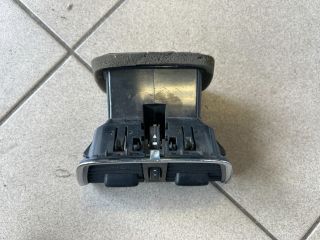 bontott SKODA OCTAVIA III Középső Szellőző